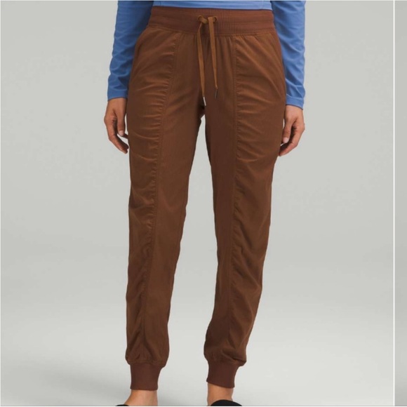 lululemon athletica Pants - NWT Lululemon Dance Studio Joggers | Java |Size: 4
